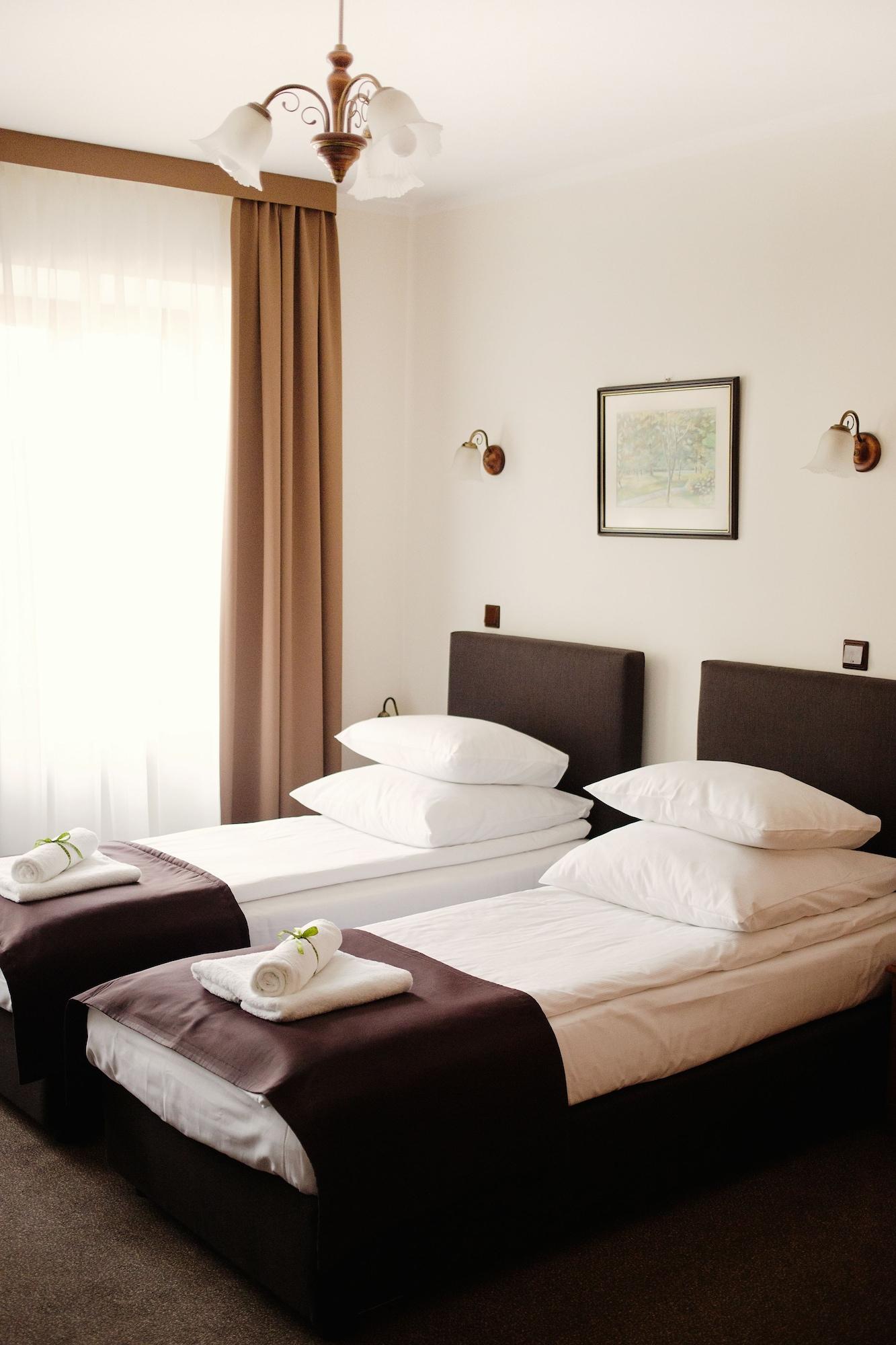 Eden Hotel 3*